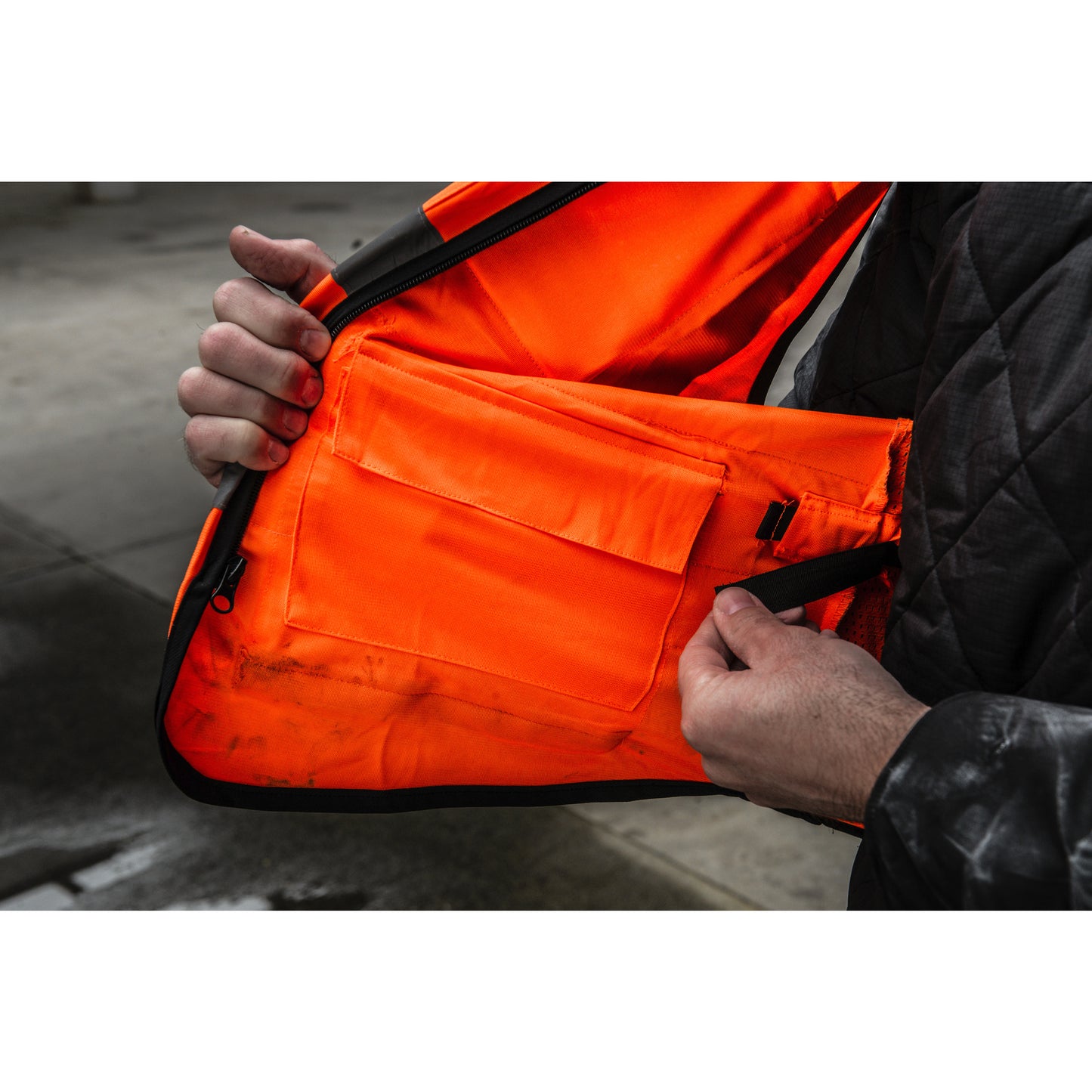 Milwaukee Premium High-Visibility Vest Orange - L/XL - gartengeraete.jetzt  - 