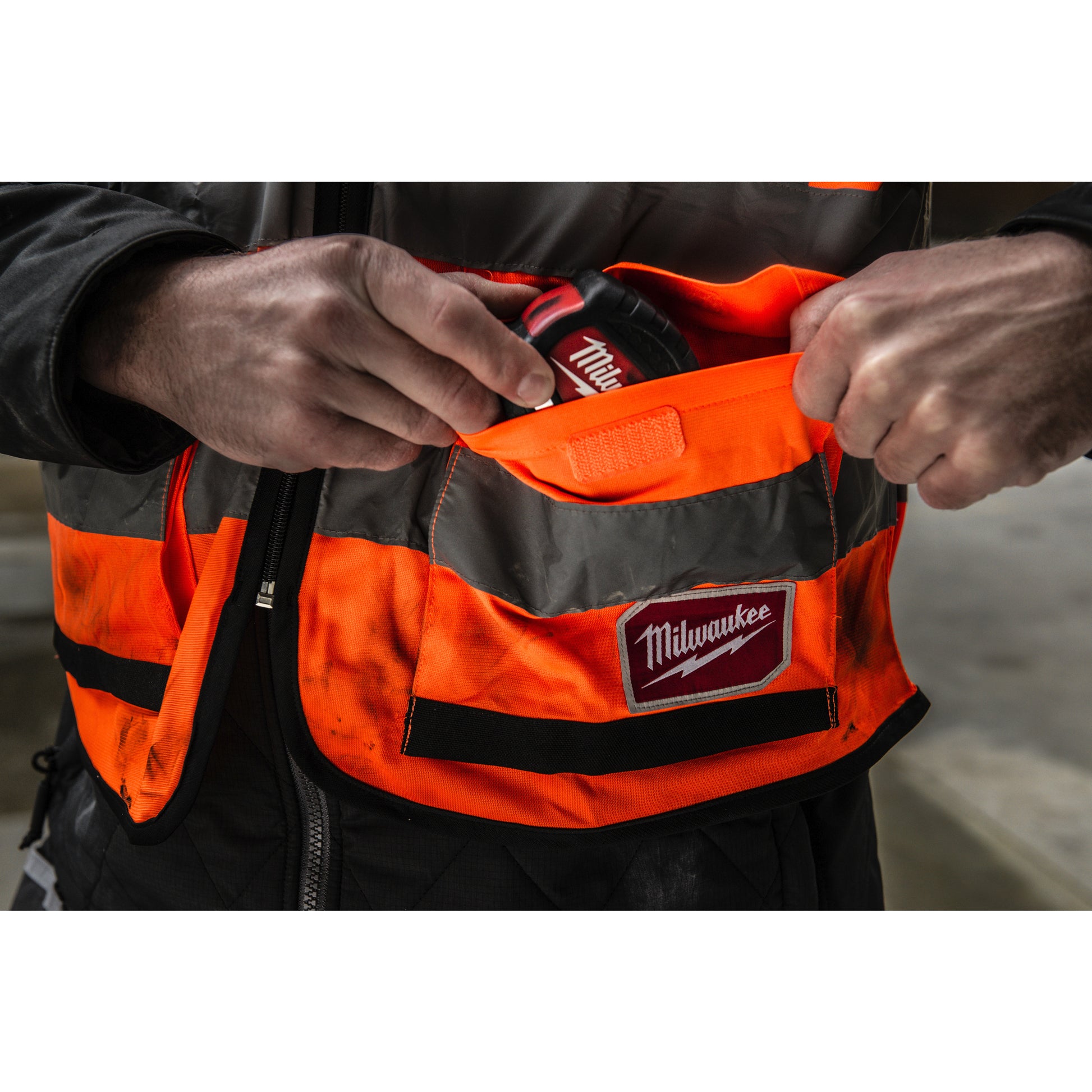 Milwaukee Premium High-Visibility Vest Orange - L/XL - gartengeraete.jetzt  - 