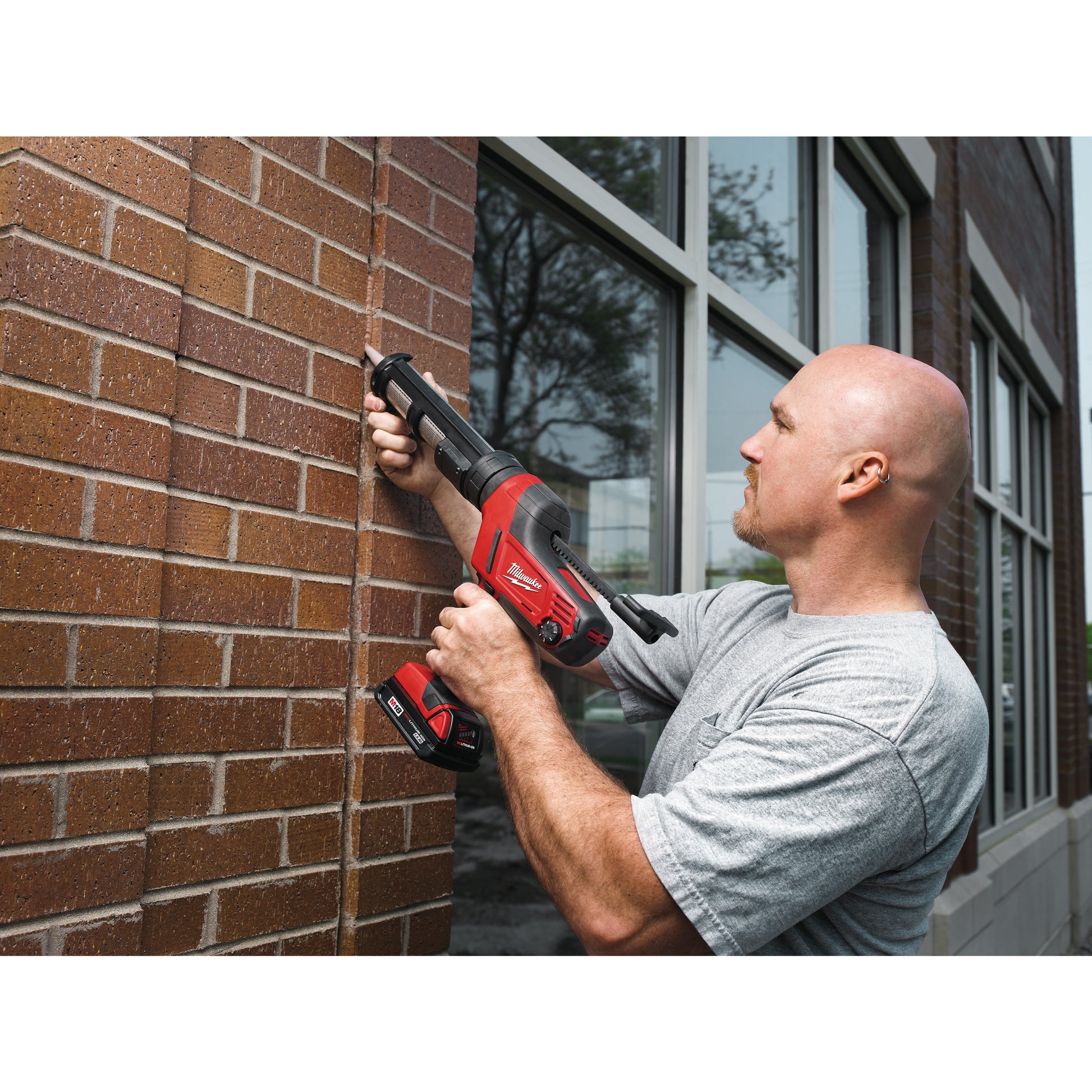 Milwaukee M18™ Kitpistole 310 ml C18 PCG/310C-201B - gartengeraete.jetzt  - 