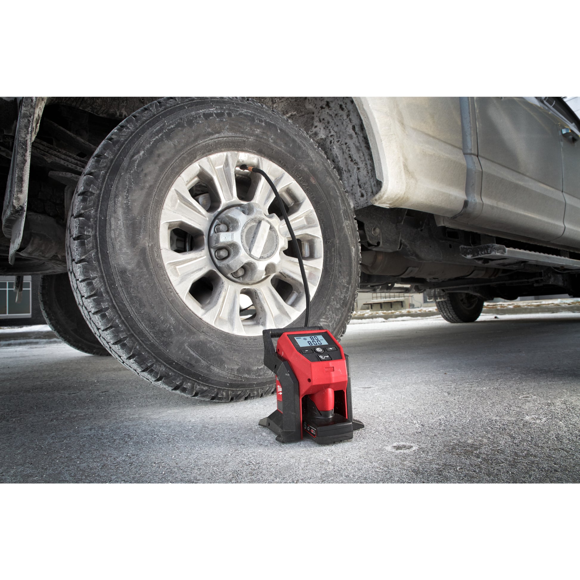 Milwaukee M12™ Subcompacte Pomp Luftpumpe - gartengeraete.jetzt  - 