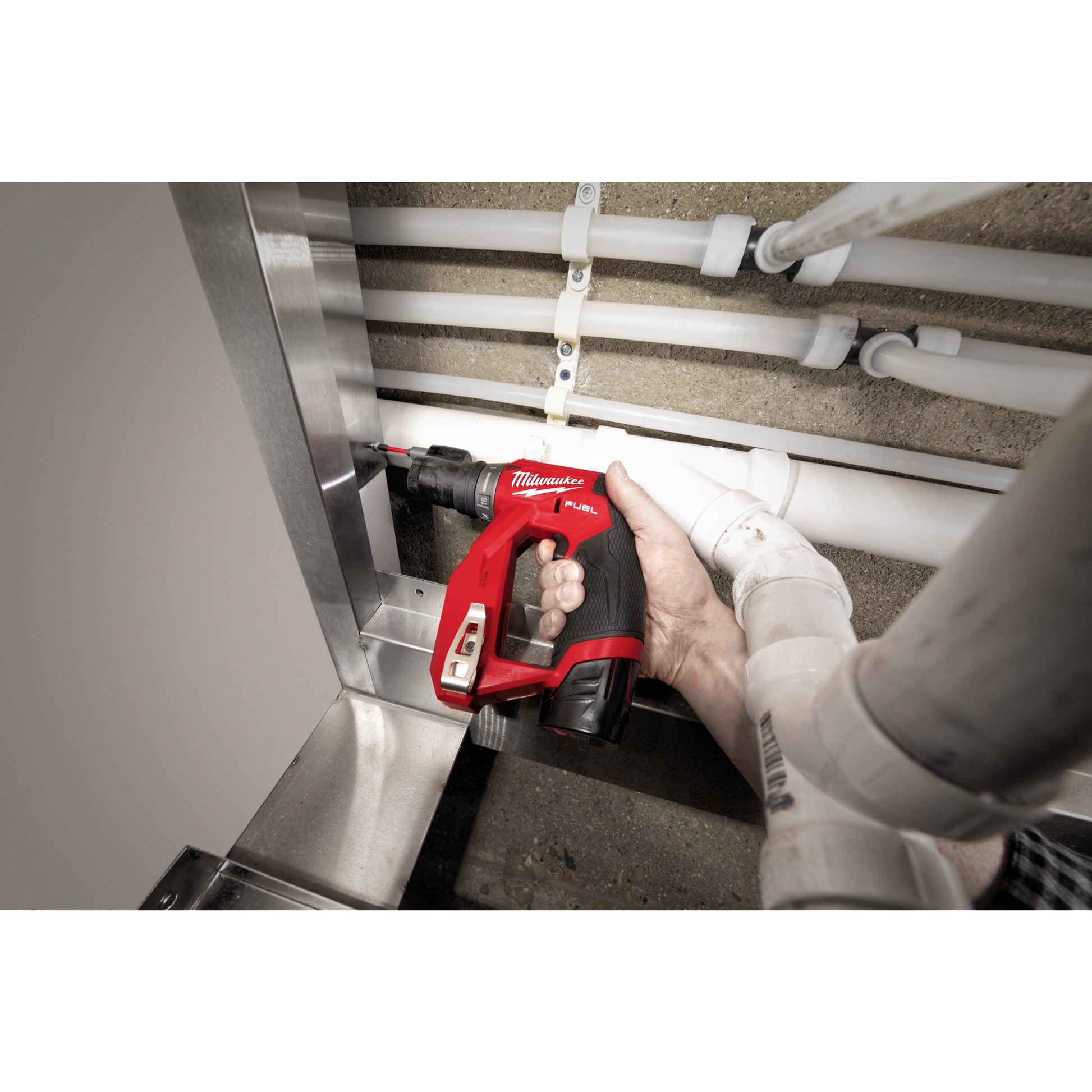 Milwaukee M12 FUEL™  Installationbohr-/Schraubmaschine mit Wechselköpfen FDDXKIT-202X - gartengeraete.jetzt  - 