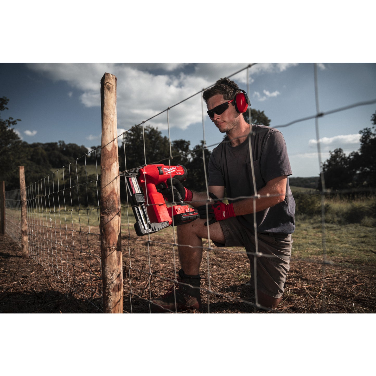 Milwaukee M18 FUEL™ Nietmaschine für Hekwerk M18 FFUS-302C - gartengeraete.jetzt  - 