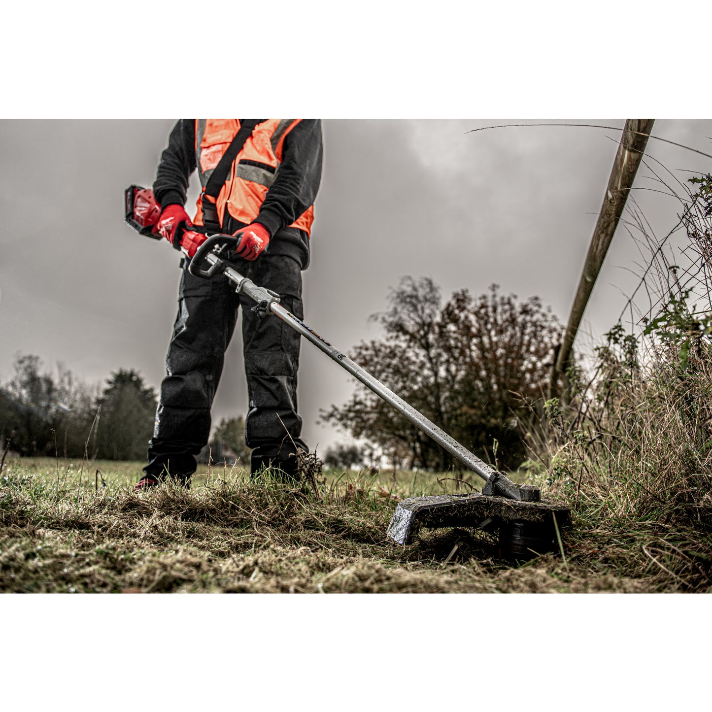 Milwaukee QUIK-LOK™ Grastrimmer Aufsatz M18 FOPH-LTA - gartengeraete.jetzt  - 