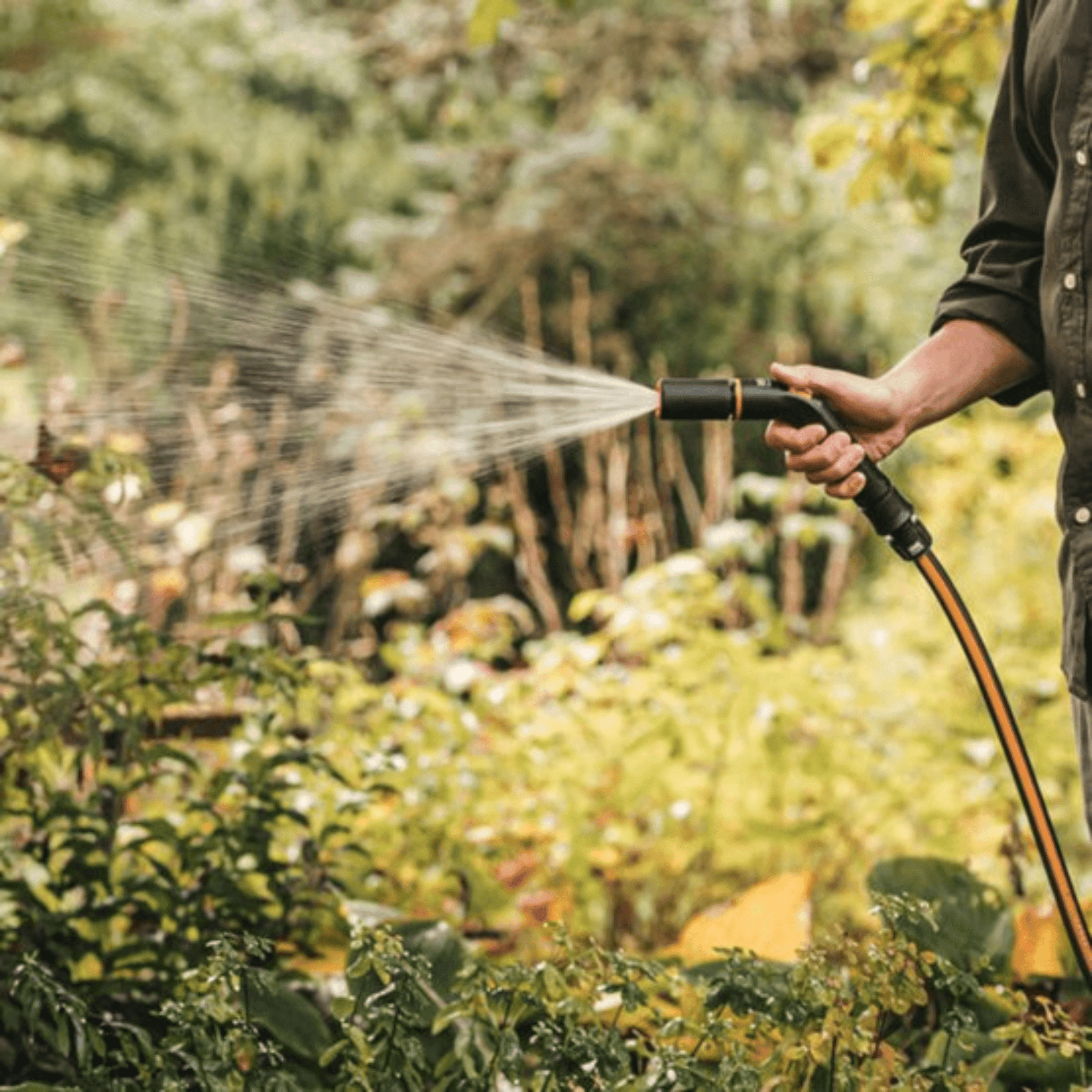 Fiskars Flexible Sprühkopf mit 2 Einstellungen - gartengeraete.jetzt  - 