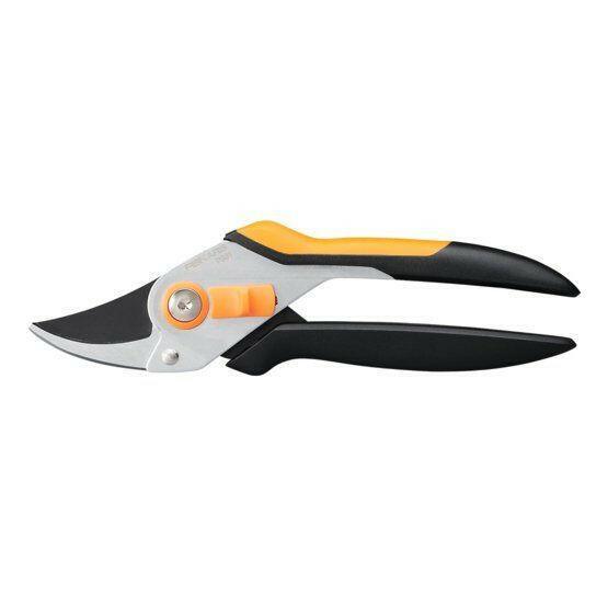 Fiskars Solide Metall-Astschere Bypass P331 - gartengeraete.jetzt  - Fiskars